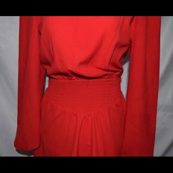 Express dress - Picture 2 of 3